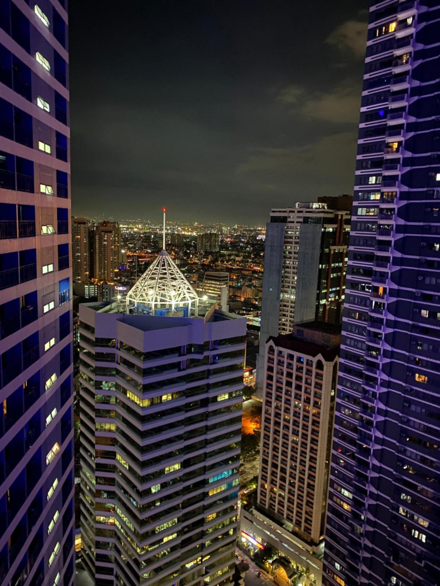 Frost At Air Residences Makati Manila Exterior photo