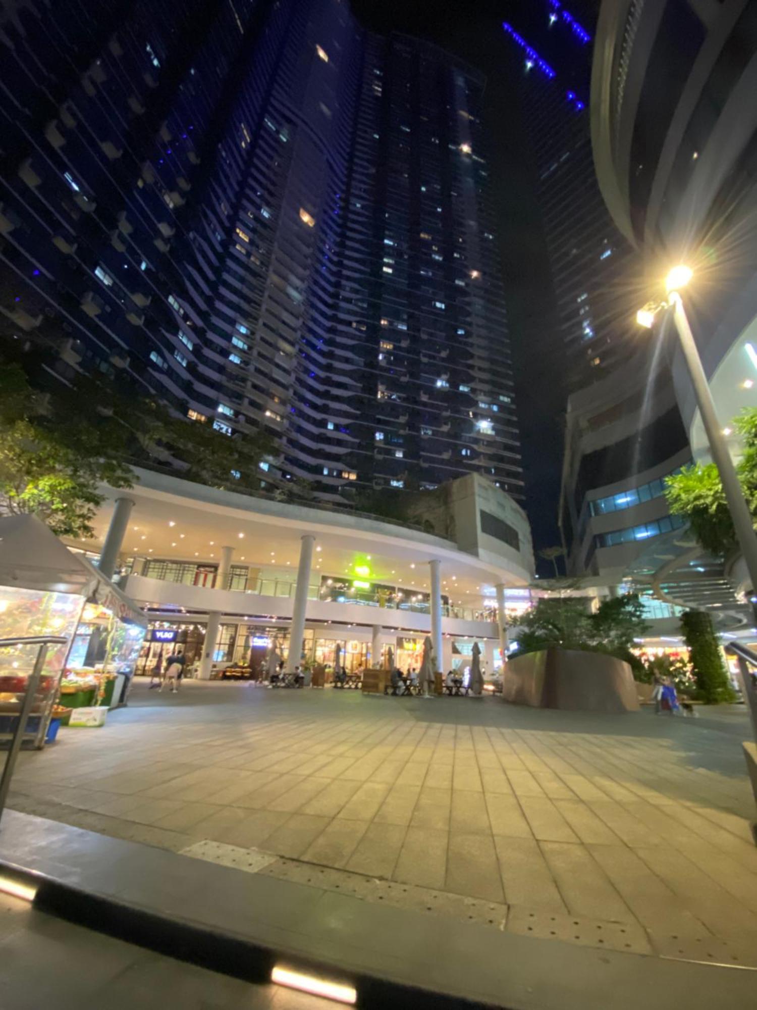 Frost At Air Residences Makati Manila Exterior photo